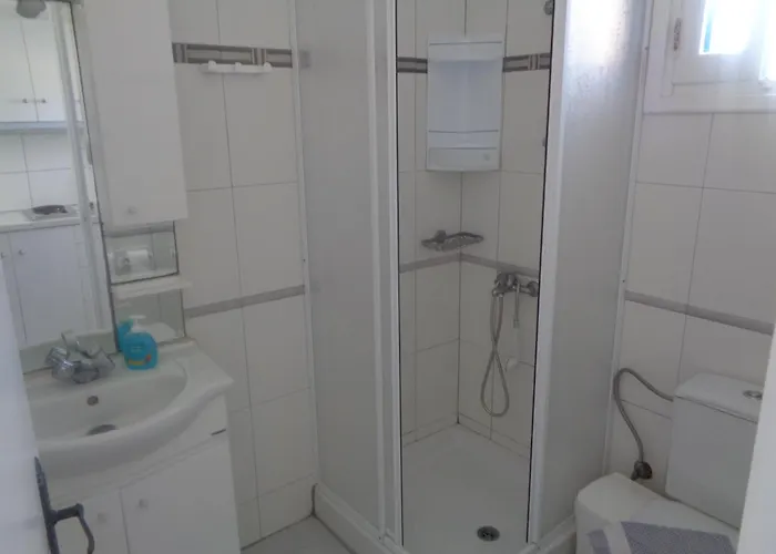 Blue And White & Апартаменты