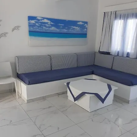 Blue And White & Appartement Lefkos (Karpathos)