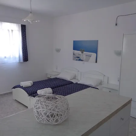 Apartament Blue And White &