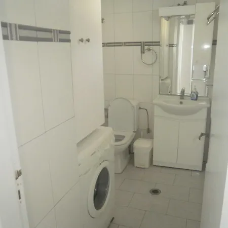 Blue And White & Appartement