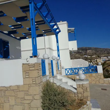 Blue And White & Apartament *