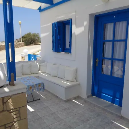 Blue And White & 아파트 리프코스칼파수