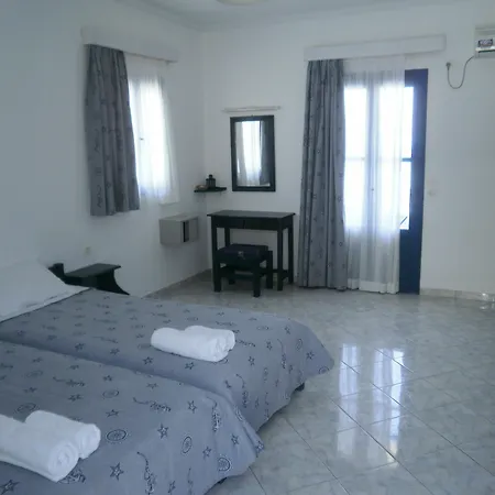 Blue And White & Appartement Lefkos (Karpathos)