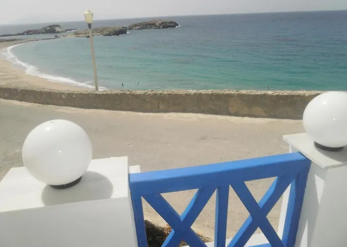 Blue And White & Διαμέρισμα Λευκός Καρπάθου