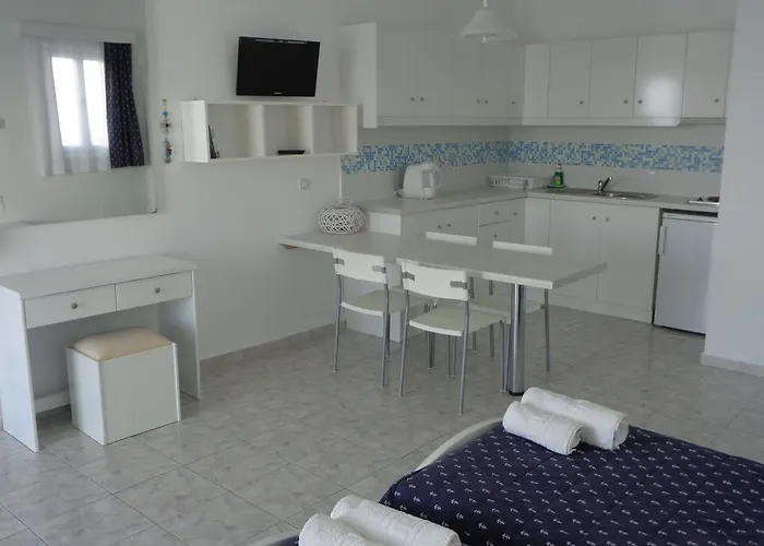 Apartman Blue And White &
